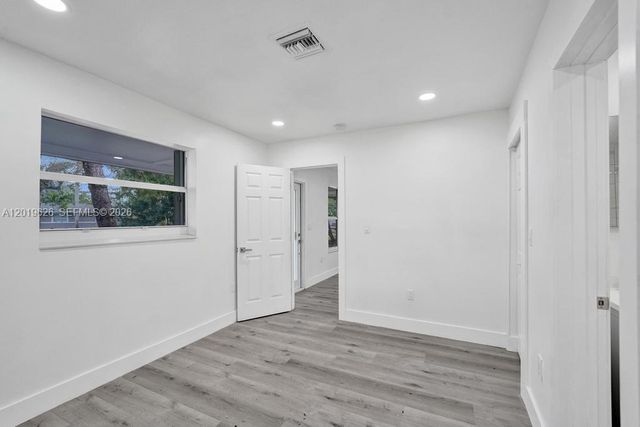 101 SW 53rd Ave, Plantation, FL 33317