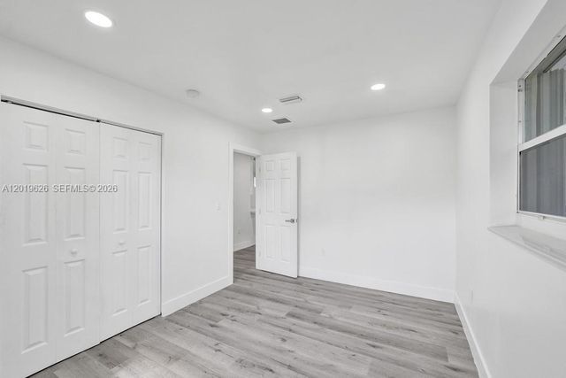 101 SW 53rd Ave, Plantation, FL 33317