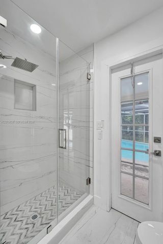 101 SW 53rd Ave, Plantation, FL 33317