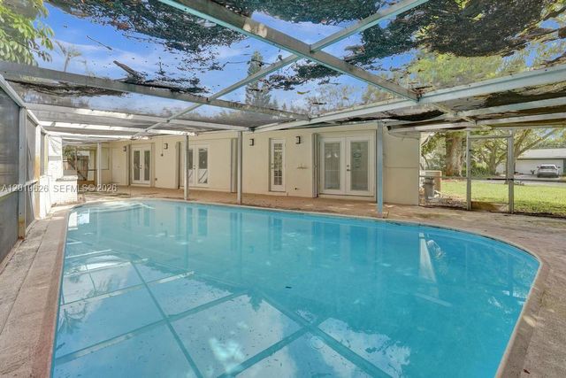 101 SW 53rd Ave, Plantation, FL 33317