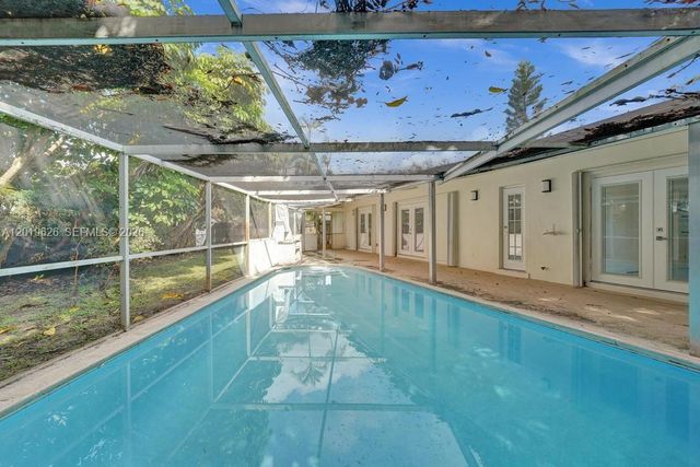 101 SW 53rd Ave, Plantation, FL 33317