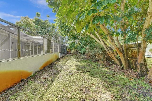 101 SW 53rd Ave, Plantation, FL 33317
