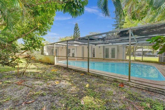101 SW 53rd Ave, Plantation, FL 33317