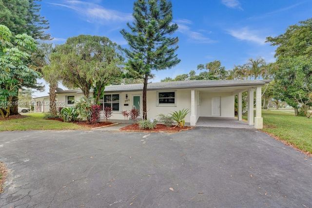 101 SW 53rd Ave, Plantation, FL 33317