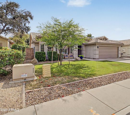 18236 N 85TH Drive, Peoria, AZ 85382