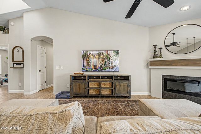 18236 N 85TH Drive, Peoria, AZ 85382