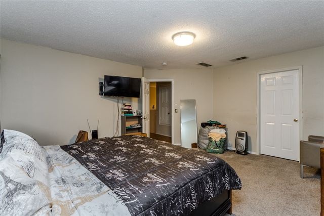 1308 Dundee Drive, Arlington, TX 76002