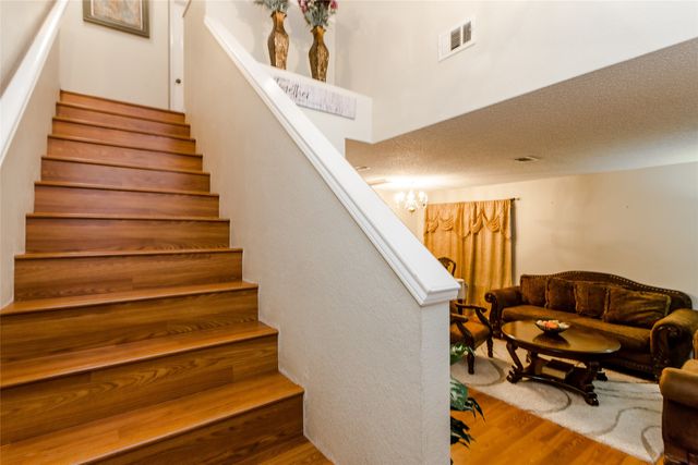 1308 Dundee Drive, Arlington, TX 76002