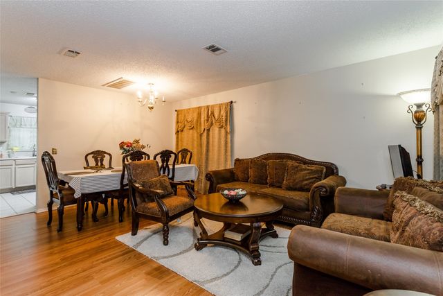 1308 Dundee Drive, Arlington, TX 76002