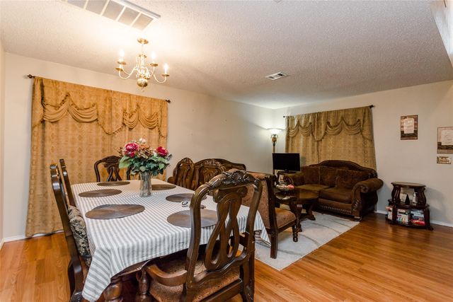 1308 Dundee Drive, Arlington, TX 76002