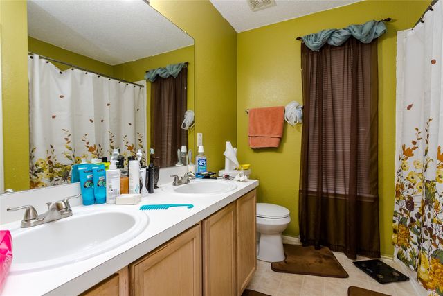 1308 Dundee Drive, Arlington, TX 76002