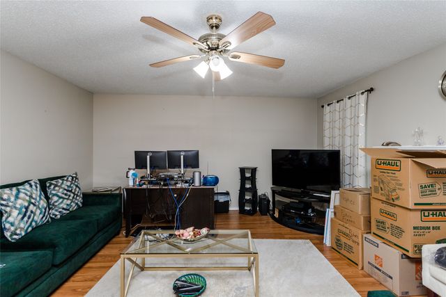 1308 Dundee Drive, Arlington, TX 76002