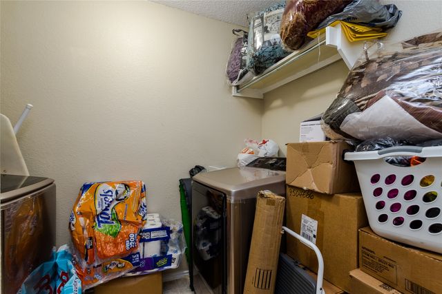 1308 Dundee Drive, Arlington, TX 76002