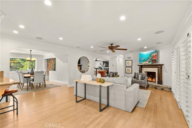 19151 Fowler, Santa Ana, CA 92705