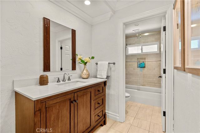 19151 Fowler, Santa Ana, CA 92705