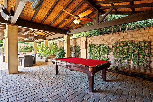 19151 Fowler, Santa Ana, CA 92705
