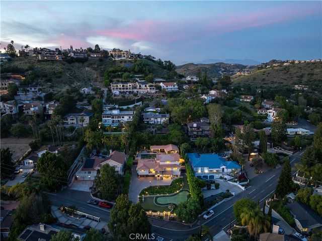 19151 Fowler, Santa Ana, CA 92705