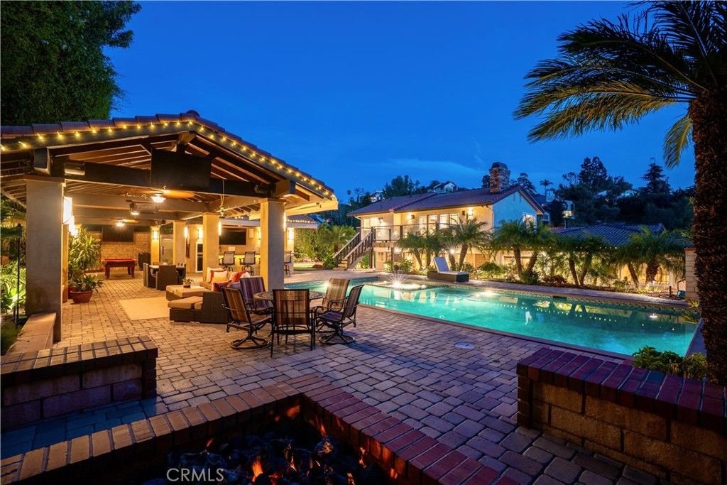 19151 Fowler, Santa Ana, CA 92705
