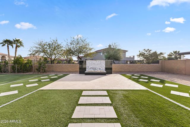 5255 N GINNING Drive, Litchfield Park, AZ 85340