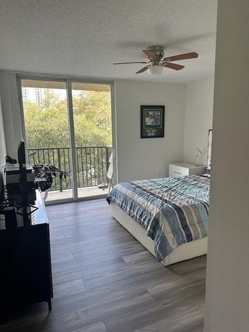 520 SE 5th Ave 2307, Fort Lauderdale, FL 33301