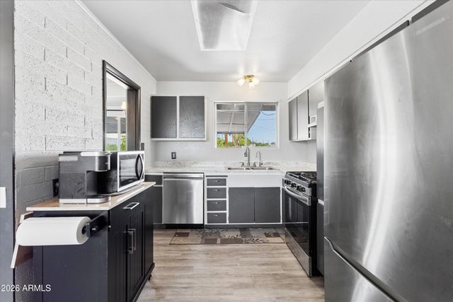 10508 W SUN CITY Boulevard, Sun City, AZ 85351