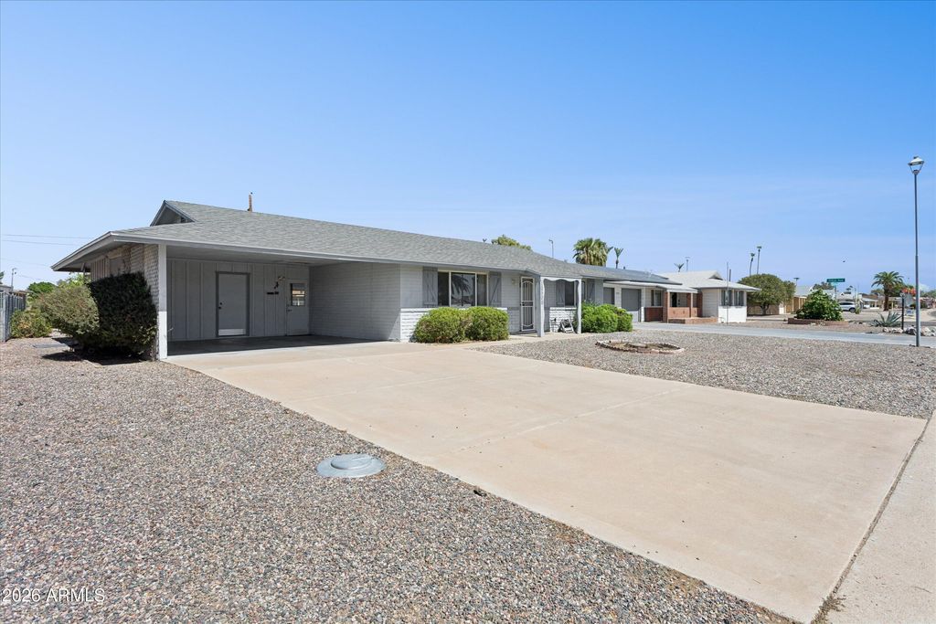 10508 W SUN CITY Boulevard, Sun City, AZ 85351 — photo 3