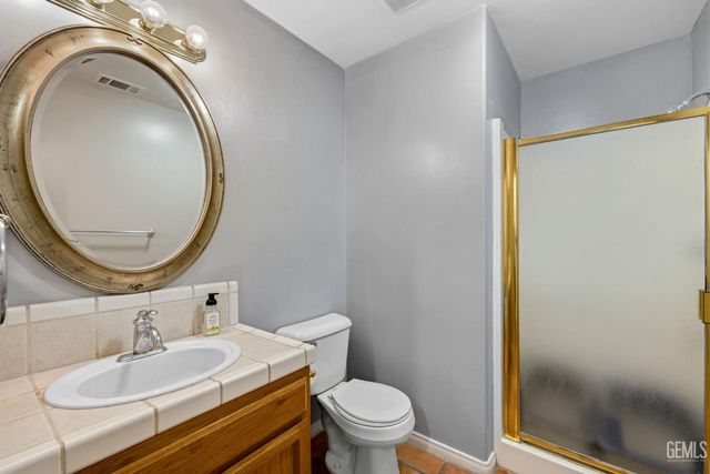 12614 Grand Teton Drive, Bakersfield, CA 93312