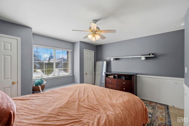 12614 Grand Teton Drive, Bakersfield, CA 93312