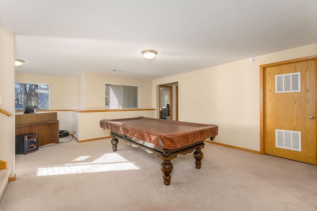 1005 Mccaskey Dr, Rose Hill, KS 67133