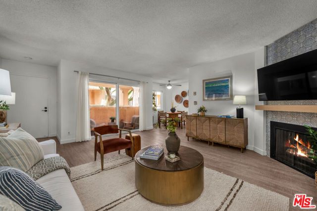 914 Lincoln Boulevard 202, Santa Monica, CA 90403