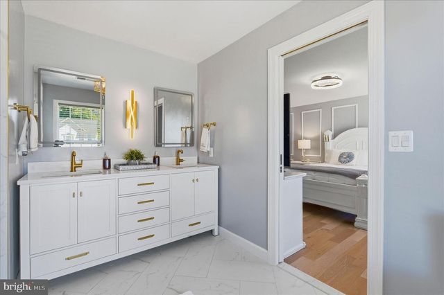 10654 ASHFORD CIR, Waldorf, MD 20603