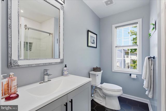 10654 ASHFORD CIR, Waldorf, MD 20603