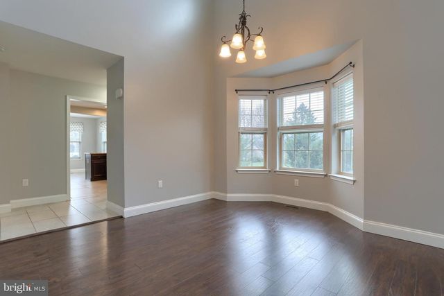 201 TIVERTON LN, Harrisburg, PA 17112