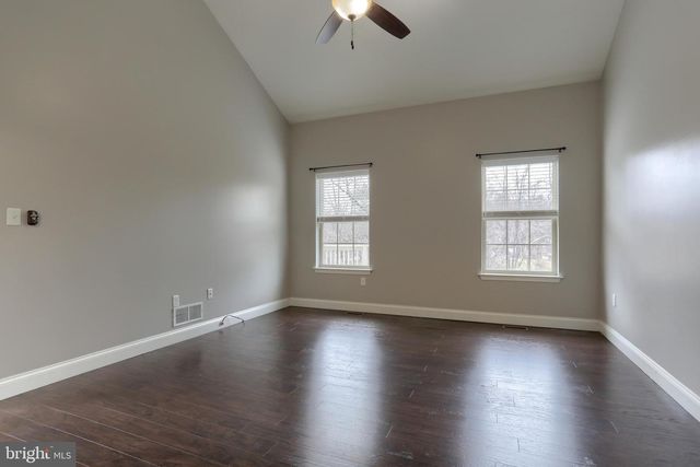 201 TIVERTON LN, Harrisburg, PA 17112