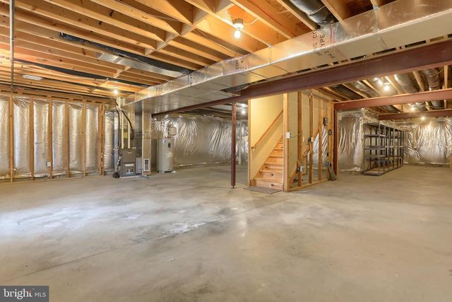 201 TIVERTON LN, Harrisburg, PA 17112