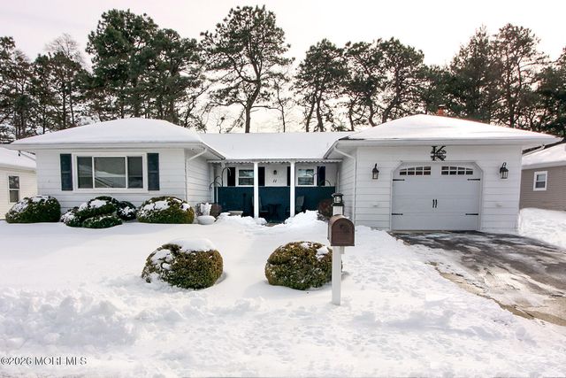 11 Exitir Street, Berkeley, NJ 08721