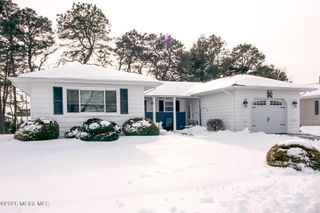 11 Exitir Street, Berkeley, NJ 08721