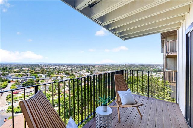 1550 Winding Way, Belmont, CA 94002