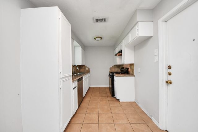 12610 Chiswick Road, Houston, TX 77047