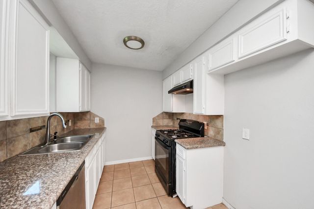 12610 Chiswick Road, Houston, TX 77047