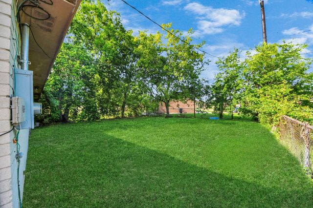 12610 Chiswick Road, Houston, TX 77047