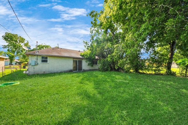 12610 Chiswick Road, Houston, TX 77047