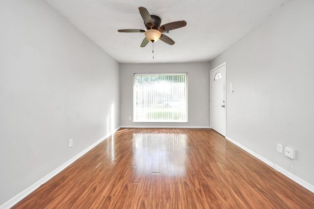 12610 Chiswick Road, Houston, TX 77047