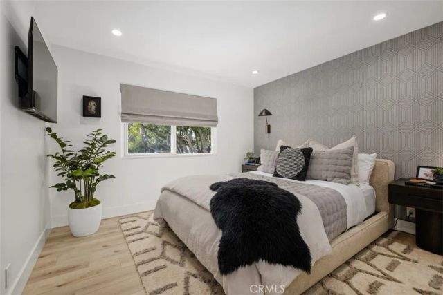 358 Vista Madera, Newport Beach, CA 92660