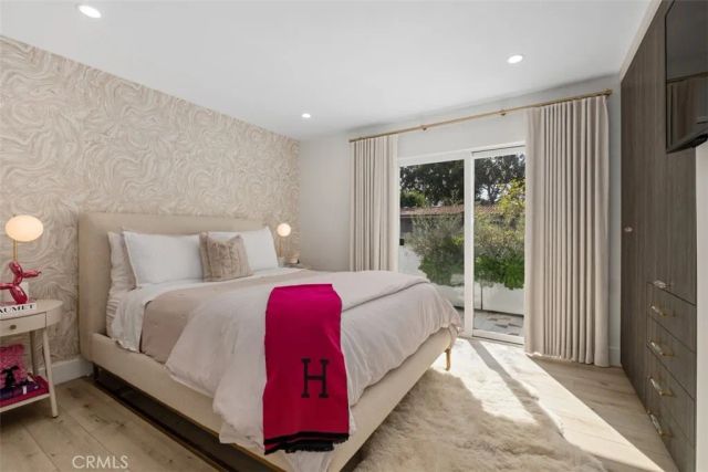 358 Vista Madera, Newport Beach, CA 92660