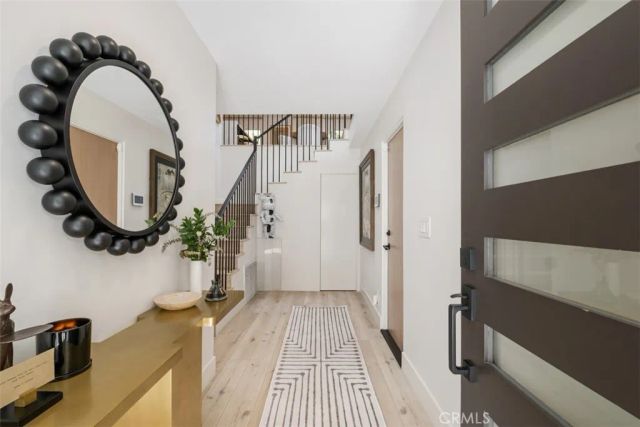 358 Vista Madera, Newport Beach, CA 92660