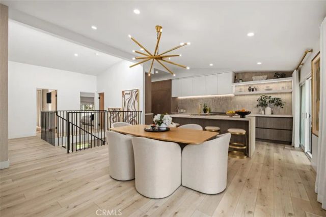 358 Vista Madera, Newport Beach, CA 92660