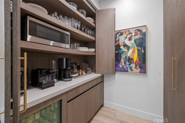 358 Vista Madera, Newport Beach, CA 92660