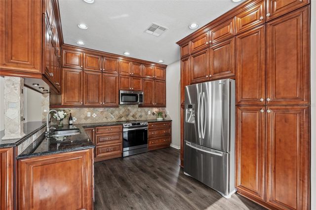 13106 ROYAL GEORGE AVENUE, Odessa, FL 33556