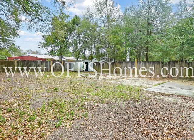 2953 Sholtz Avenue, Crestview, FL 32539